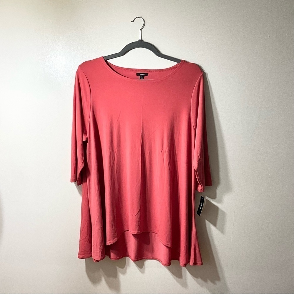 New with tags Alfani Womens Plus Hi-Low Swingy Pullover Top